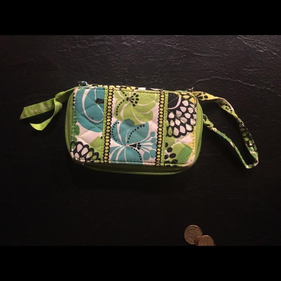 Vera Bradley Wristlet - Picture 2 of 3